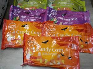 lot 160 image: 7 Bags 12 oz Variety Autumn Mix Can...