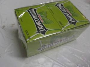 lot 205 image: 150 Sticks Double Mint Gum...