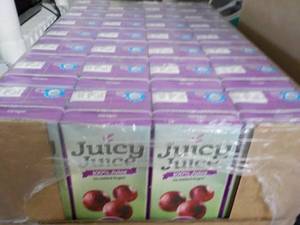 lot 232 image: 32 pack Grape Juicy Juice...