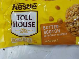 lot 247 image: 5 Bags Nestle Butterscotch 11 oz Mo...
