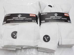 lot 174 image: 12 pair Wear Proof size 10-13 White...
