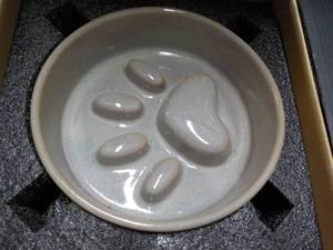 lot 179 image: 3 Woof Security Dog Bowls 6 Diamet...