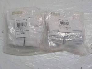 lot 202 image: 12 pair size 2T-3T Triple Roll Whit...