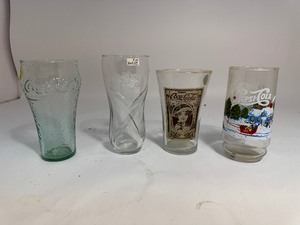 lot 20 image: Lot of (4) Coke Glasses
