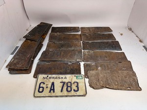 lot 67 image: Vintage License Plates From 1920s