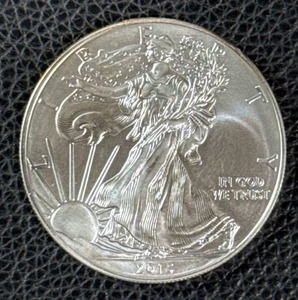 lot 167 image: 2012 1 oz American Silver Eagle Coin