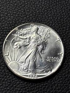 lot 203 image: 1986 American Silver Eagle 1 oz Fine Silver Coin