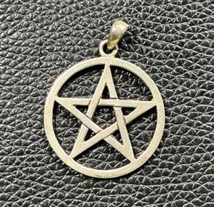lot 115 image: Metal Pentagram Silver Pendant Charm, 925, 4.5g