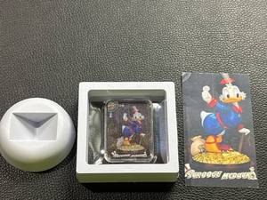 lot 131 image: Disney Scrooge McDuck 1 Oz .999 Silver Bar