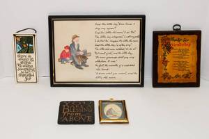 lot 102 image: Set of 5 Small Decorative Plaques with Sayings