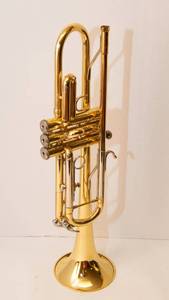 lot 132 image: Soloist Trumpet Model 243676 with Case  Missing One Finger Button