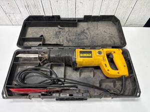 lot 9001 image: DeWalt DW306K Reciprocating Saw in Original Box