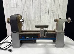 Delta 46-460 Variable Speed Midi Lathe