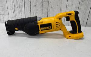 lot 9010 image: DeWalt DC385 18V Variable Speed Reciprocating Saw