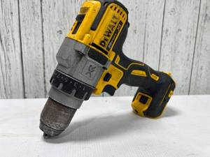 lot 9034 image: DeWalt DCD991 20V MAX XR Lithium-Ion 3-Speed DrillDriver