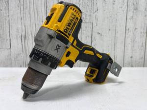 lot 9037 image: DeWalt DCD999B 20V MAX XR Hammer Drill, Year 2018
