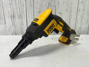 lot 9047 image: DeWalt 20V Max XR DCF622 Screwdriver, Brushless, Tool-Only