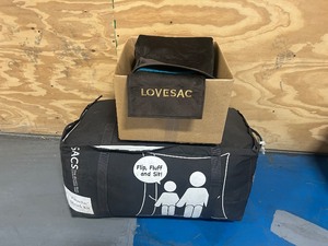 lot 9 image: LOVESAC- CitySac with Cover