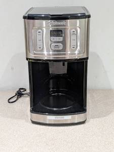 lot 9 image: CUISINART COFFEE MAKER