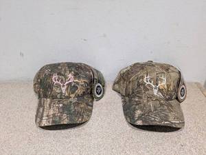 lot 86 image: (2) REAL TREE HISHERS CAMOUFLAGE HATS