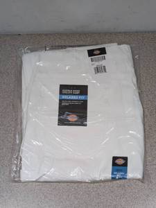 lot 73 image: NEW DICKIES DOUBLE KNEE UTILITY PANT RELAXED FIT (38 x 30)