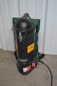 lot 31 image: NSS Backpack Vacuum