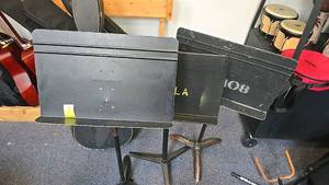 lot 14 image: (3) Manhasset Music Stand, Black, Adjustable Tripod Base, Metal Construction