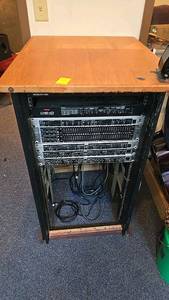 lot 43 image: Fostex DE-10 Dual Multi Effect Processor & American DJ PC-100A Power Conditioner