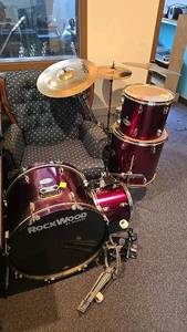 lot 46 image: Rockwood by Hohner 5-Piece Drum Kit, Red Finish, Cymbals & Hardware Included