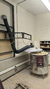 lot 53 image: L&L Kiln J2936, 208V, 30A, 1 Phase, Max Temp 2350°F. Cabinet including contents.