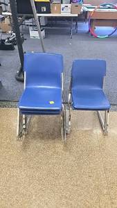 lot 121 image: (7) Blue Plastic Stacking Chairs, Chrome Frame