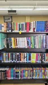 lot 228 image: Collection of over 100 Various Books, Hardcover & Paperback