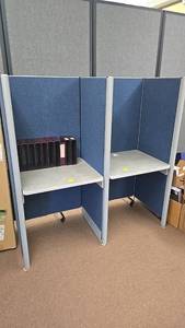 lot 245 image: Blue and Grey Office Cubicle Workstation, Approx. 4ft x 3ft x 3ft