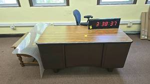 lot 263 image: Office Furniture Set Desk, Chair, Digital Clock, Side Table