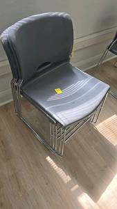 lot 277A image: (5) Gray Stackable Chairs, Chrome Frame, Plastic Seat & Backrest