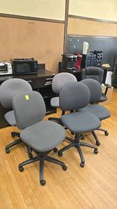 lot 295D image: (6) Black and Grey Swivel Office Chairs, Fabric Upholstery, Height Adjustable