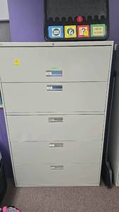 lot 306A image: Lateral Filing Cabinet, 5 Drawers, Metal, Light Gray, Locking Mechanism