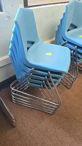 lot 506B image: (5), Blue Stackable Chairs, Plastic Seat with Metal Legs, Dimensions 18 in x 18 in x 30 in, Seat Height 18 in, Weight 7 lbs.