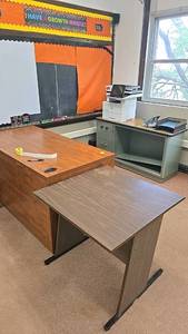 lot 530 image: Office Furniture Set with Desk, Side Table, and Cabinet