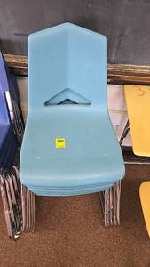 lot 540 image: (5) Five, Blue Stackable Chairs, Plastic Seat with Metal Legs