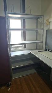 lot 565 image: Metal Shelving Unit, 6 Shelves, 72x48x18 inches, Metal Frame, SilverGrey