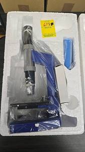 lot 638 image: SHINCO SCOPE Optical Microscope, 300x Magnification