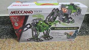 lot 647 image: Meccano Tech Meccasaur, VEX Robotics Spider, Robotic Construction Kits