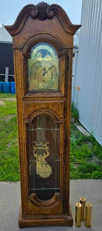 lot 77 image: Howard Miller Grandfather clock