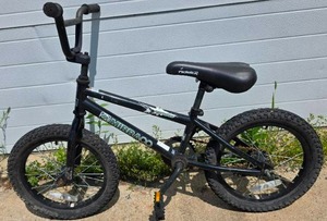lot 117 image: Mirraco kids bicycle