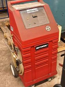 lot 13 image: MotorVac Steer Clean System 1000 Power Steering Cleaning System