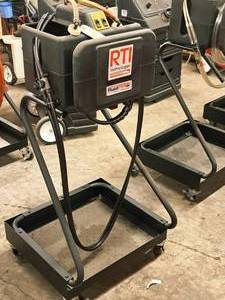 lot 15 image: RTI Technologies Fluid Pro Differential System DFX-1