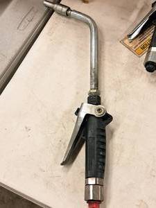 lot 156 image: Graco Dispenser Valve #222411