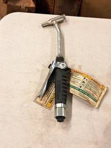 lot 157 image: Dispenser Valve
