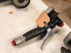 lot 179 image: Metered Dispenser Pump